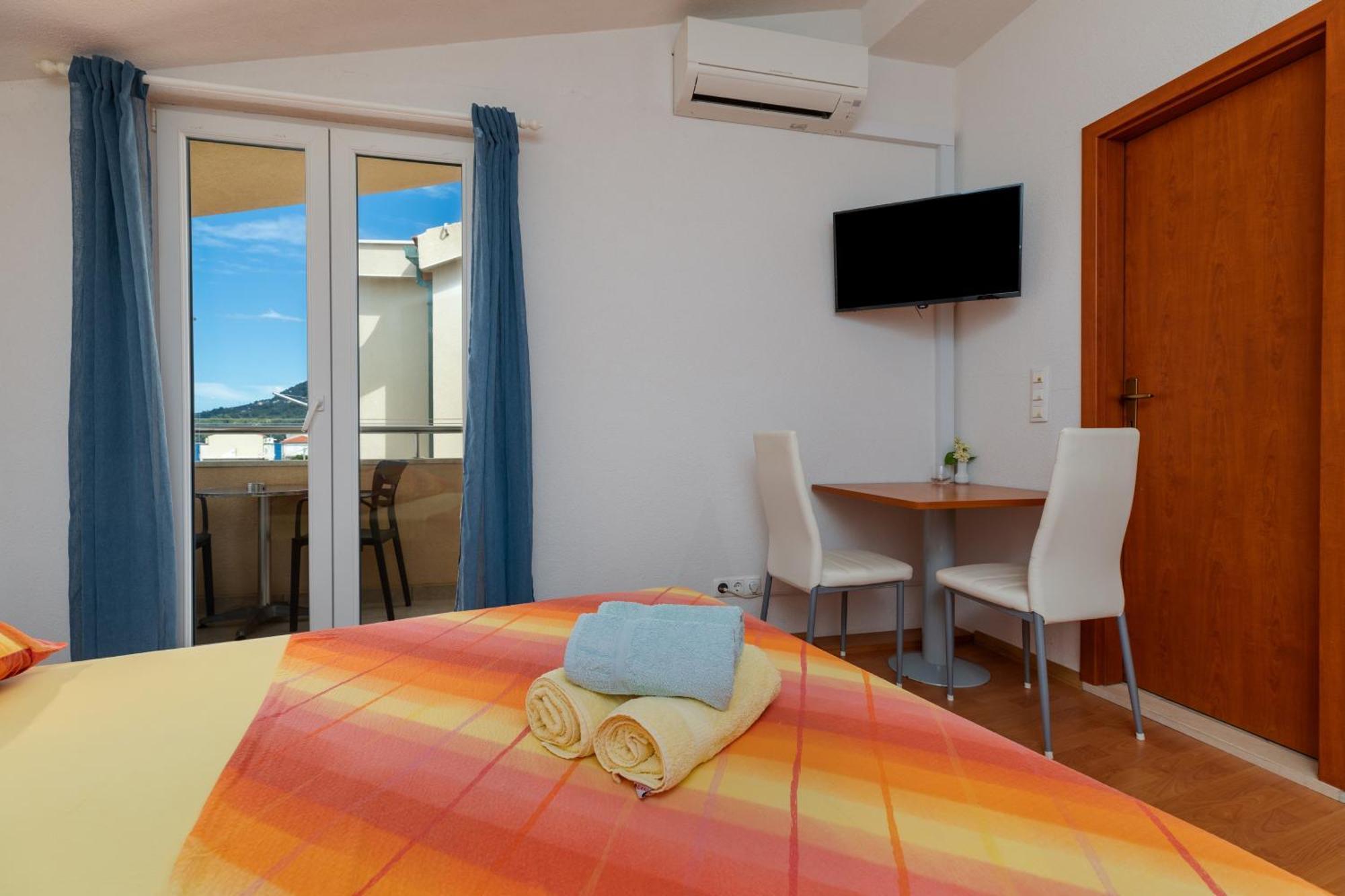 Apartments By The Sea Drasnice, Makarska - 6697 Chambre photo