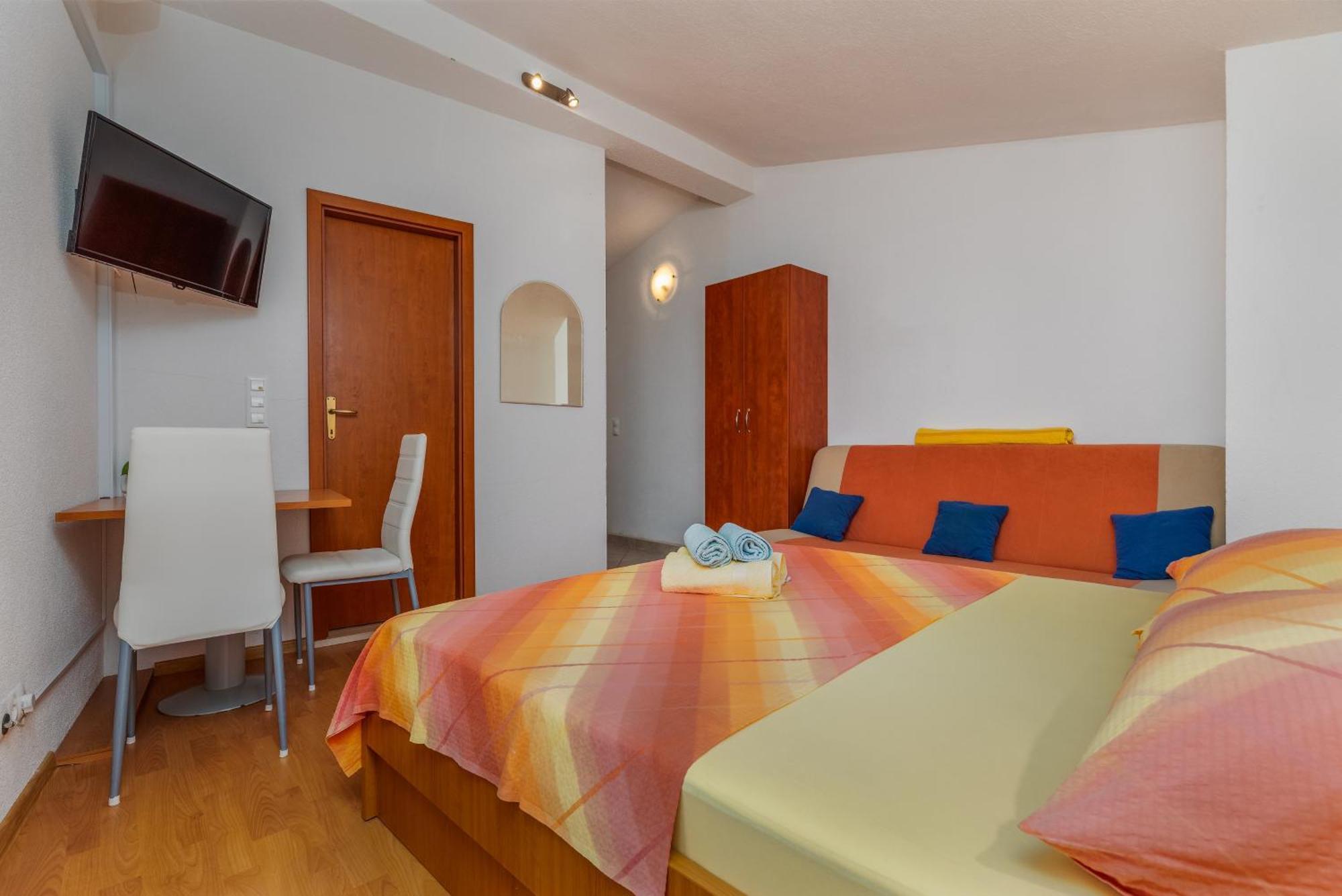 Apartments By The Sea Drasnice, Makarska - 6697 Chambre photo
